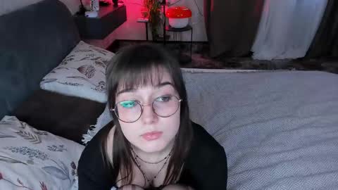 Snapshot of elispriston chatting on May 1, 2026, 8:30 am Elis online show from May 1, 2026, 8:30 am