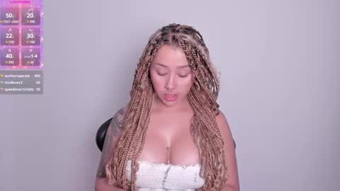 Elissa online show from March 11, 2025, 11:26 pm