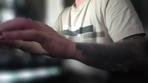 Snapshot of elitegangster24 chatting on July 25, 2026, 7:22 pm elitegangster24 online show from July 25, 2026, 7:22 pm