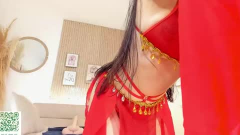 Elizabeth  online show from October 4, 2025, 1:09 pm