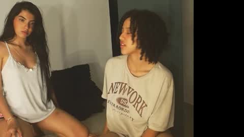 Alejandra online show from April 10, 2026, 3:56 am