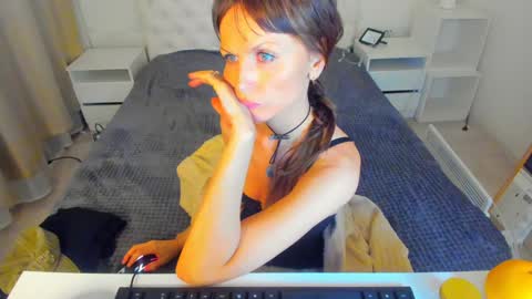 Snapshot of elizabe_th chatting on January 22, 2025, 3:52 am Elizabethangel online show from January 22, 2025, 3:52 am