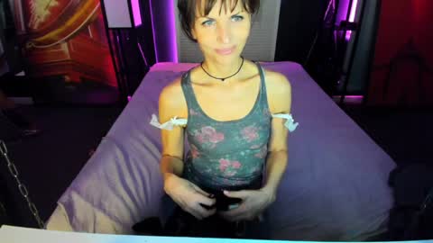 Snapshot of elizabe_th chatting on January 30, 2025, 3:55 am Elizabethangel online show from January 30, 2025, 3:55 am