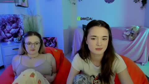  Your cute  online show from July 4, 2026, 8:48 pm