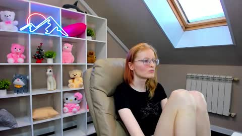 Elizabeth online show from December 31, 2024, 4:06 am