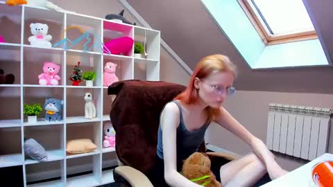 Elizabeth online show from January 2, 2025, 4:09 am