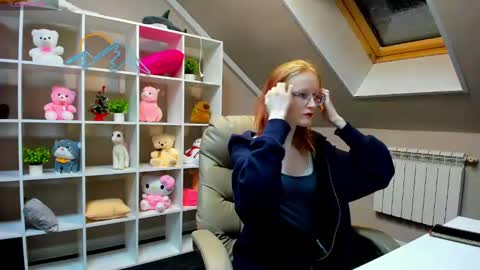 Elizabeth online show from January 3, 2025, 1:27 am