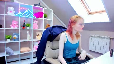 Elizabeth online show from January 3, 2025, 4:33 am