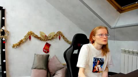 Elizabeth online show from January 7, 2025, 1:38 am