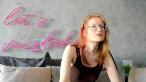 Elizabeth online show from February 8, 2025, 7:59 am