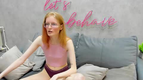 Elizabeth online show from March 4, 2025, 2:32 pm