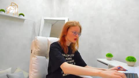 Elizabeth online show from March 10, 2025, 8:15 am