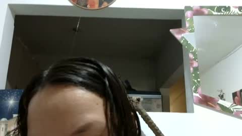 Elizabeth Martinez  online show from December 25, 2024, 3:28 pm