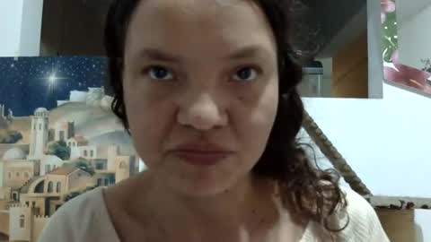 Elizabeth Martinez  online show from January 5, 2025, 7:28 pm