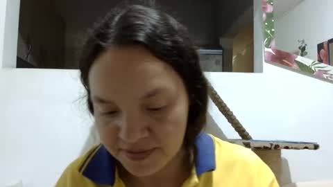 Elizabeth Martinez  online show from January 21, 2025, 7:28 pm