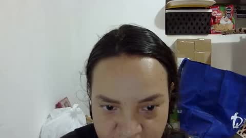 Elizabeth Martinez  online show from February 5, 2026, 3:38 pm