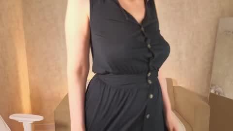 Elizabeth online show from April 7, 2026, 9:10 am