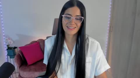 Eliza online show from February 22, 2025, 6:06 am