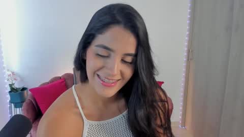 Eliza online show from February 22, 2025, 8:53 pm