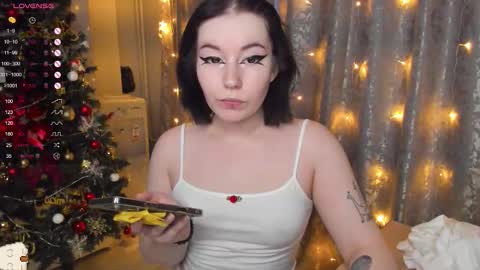 Eli online show from December 16, 2025, 2:38 am