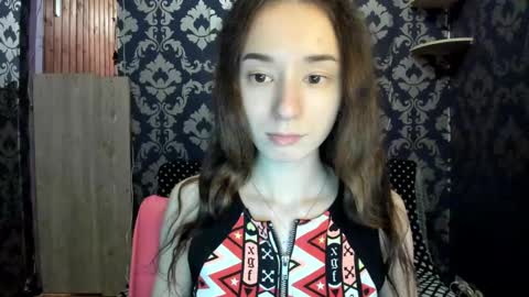 elizabethrice online show from December 16, 2024, 2:15 am