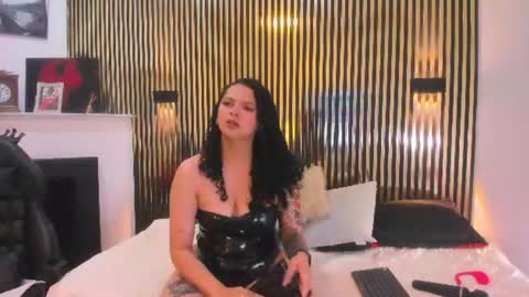Snapshot of elizabethrogers chatting on June 11, 2026, 11:30 am Eliza online show from June 11, 2026, 11:30 am