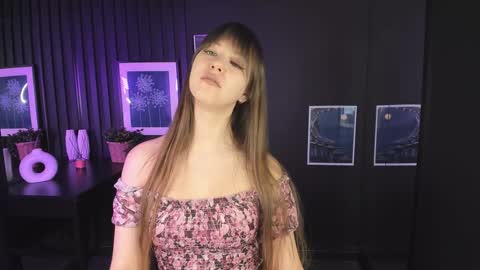 Eliza online show from February 4, 2025, 4:50 pm