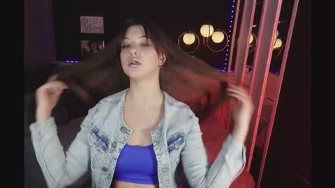 Eliza online show from December 2, 2025, 1:50 pm