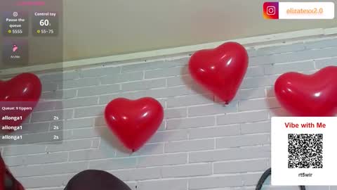 Snapshot of elizatex chatting on February 13, 2026, 8:27 pm online show from February 13, 2026, 8:27 pm