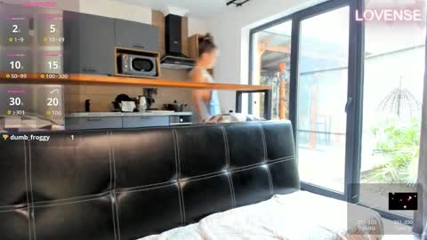 Snapshot of elizsweet chatting on January 17, 2026, 9:47 am Eliz online show from January 17, 2026, 9:47 am