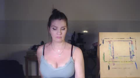 Snapshot of elizzo chatting on December 6, 2024, 12:05 pm Eliekind online show from December 6, 2024, 12:05 pm