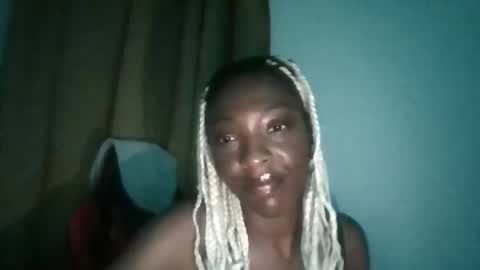 Snapshot of ella5eju chatting on November 14, 2025, 9:57 pm GFE online show from November 14, 2025, 9:57 pm