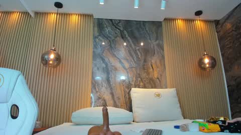 ella harper online show from January 10, 2025, 5:15 am