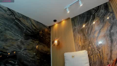 ella harper online show from January 24, 2025, 5:53 am