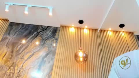 ella harper online show from February 11, 2025, 8:48 am