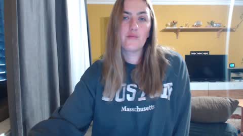 Snapshot of ella_max_live chatting on February 3, 2025, 6:56 am Ella Max online show from February 3, 2025, 6:56 am