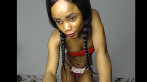 ella online show from October 16, 2025, 4:46 am