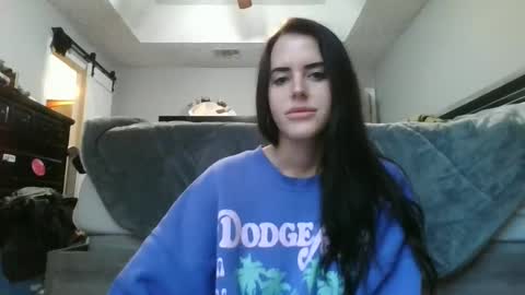 Ella online show from February 12, 2025, 1:06 pm