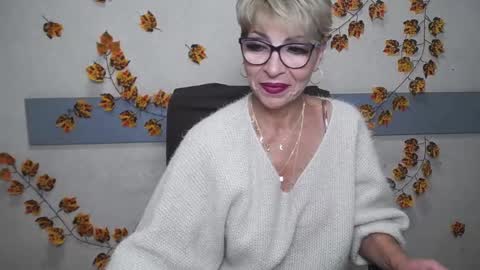 EllaBonito online show from December 8, 2024, 9:35 am