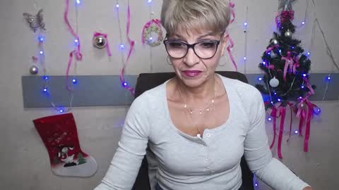 EllaBonito online show from December 29, 2024, 6:24 am