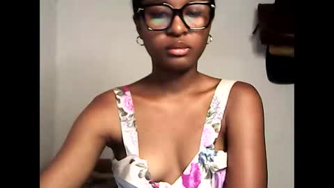 Snapshot of ellah245 chatting on February 23, 2026, 8:44 am ellah245 online show from February 23, 2026, 8:44 am