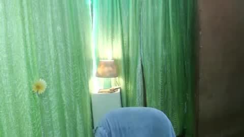 Ellah online show from February 17, 2025, 2:42 am