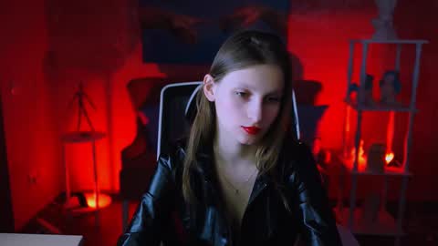 Snapshot of ellahorton chatting on February 22, 2025, 1:02 pm Ella online show from February 22, 2025, 1:02 pm