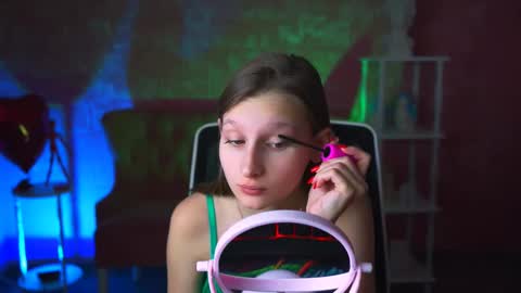 Snapshot of ellahorton chatting on March 1, 2025, 9:18 am Ella online show from March 1, 2025, 9:18 am