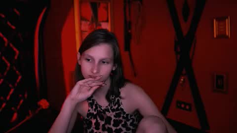 Snapshot of ellahorton chatting on October 4, 2025, 12:36 pm Ella online show from October 4, 2025, 12:36 pm