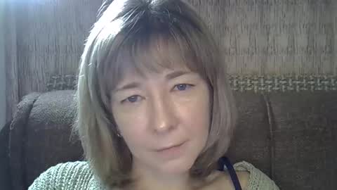 ellajohnsonx online show from March 11, 2025, 4:51 pm