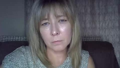 ellajohnsonx online show from September 21, 2025, 5:14 pm