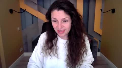 EllaLongs online show from February 22, 2026, 12:26 pm