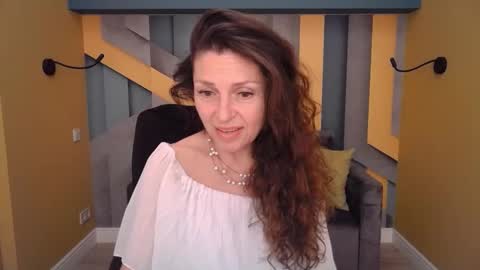 Snapshot of ellalongs chatting on April 25, 2026, 1:41 pm EllaLongs online show from April 25, 2026, 1:41 pm