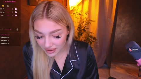 ellamilla online show from January 14, 2025, 12:45 pm